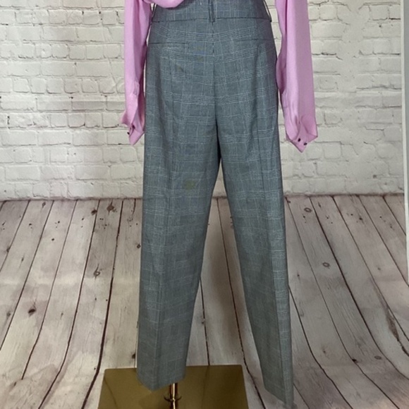 633. Tommy Hifiger Gray Plaid Dress Slacks NWT Size 16 - Picture 1 of 5